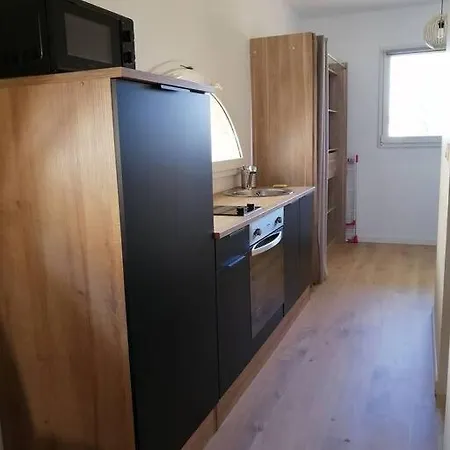Studio 25m² Vue Mer, Cap Esterel Apartment *