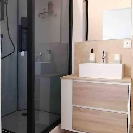 Studio 25m² Vue Mer, Cap Esterel * Saint-Raphael (Var)